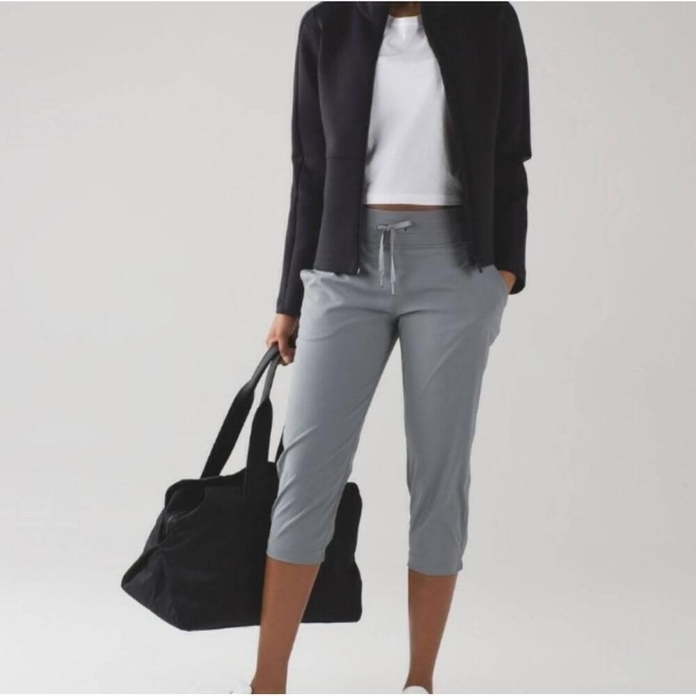 Lululemon Dance Studio Crop II Grey Elastic Waist Womens Capri Pants